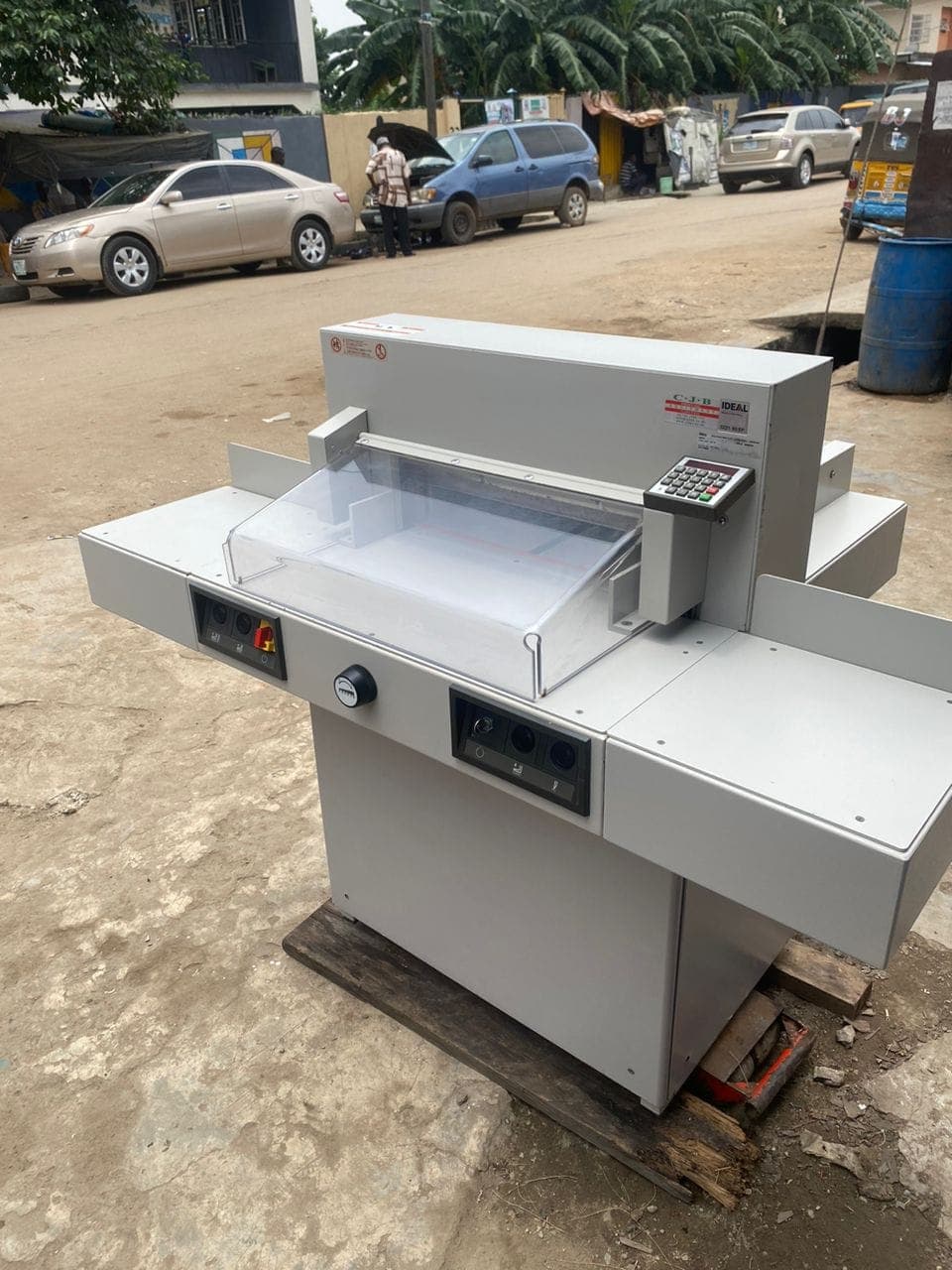 A2 Paper Cutting Machine