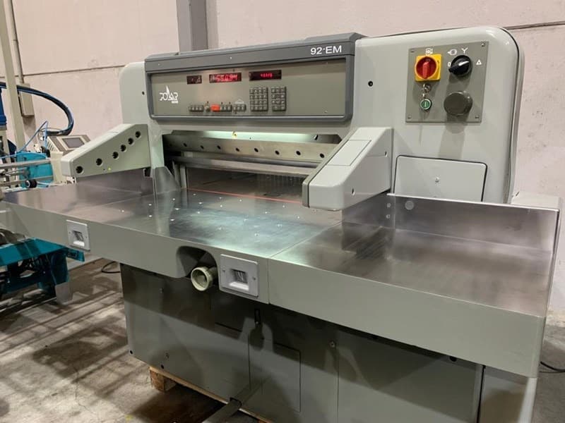 POLAR Mohr 92 Hydraulic Guillotine Paper Cutter