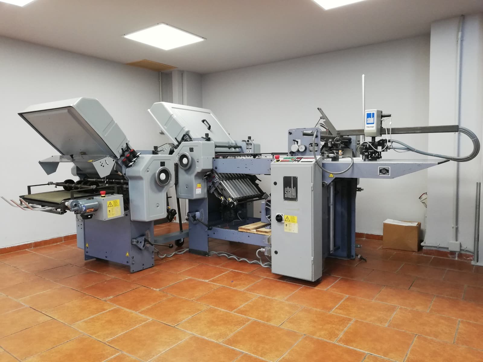 STAHL Paper Folding Machine